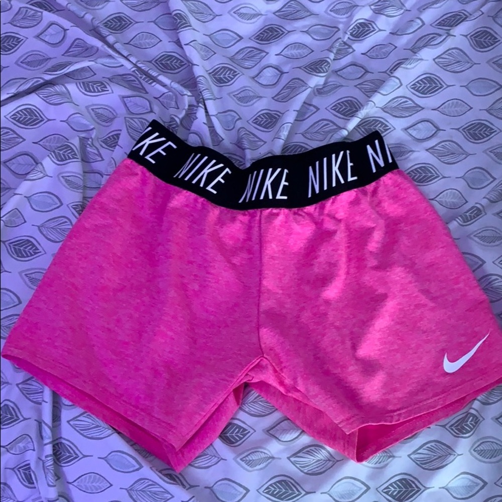 Nike shorts girls L
